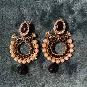 Black and Gold Chandelier Earrings with Intricate Filigree